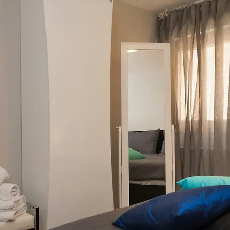 Guest house Lux With Swimming Pool *