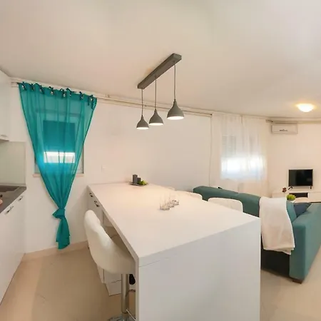 Lux With Swimming Pool * Trogir